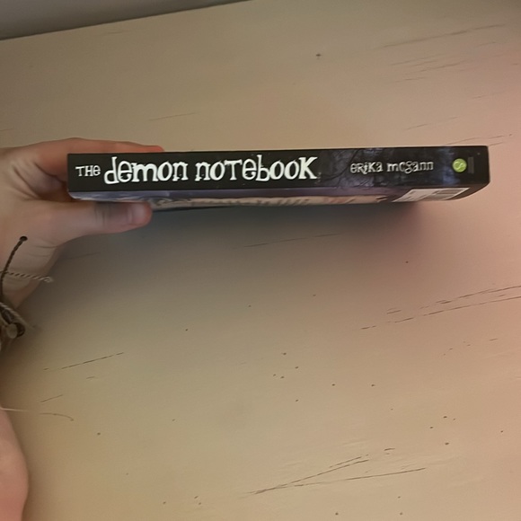 Brand-new the Demon book chapter book 275, pages, brand-new, no tags - Picture 4 of 6